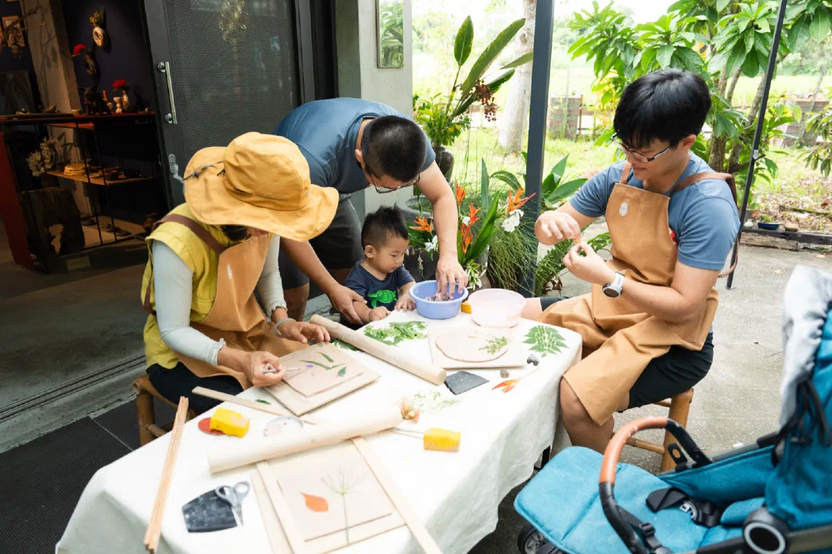 花蓮親子旅遊去哪玩？玉里花草拓印・錫工藝親子手作體驗